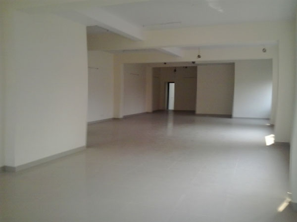 1800 Sqft Retail Shop Rent Rajouri Garden Delhi